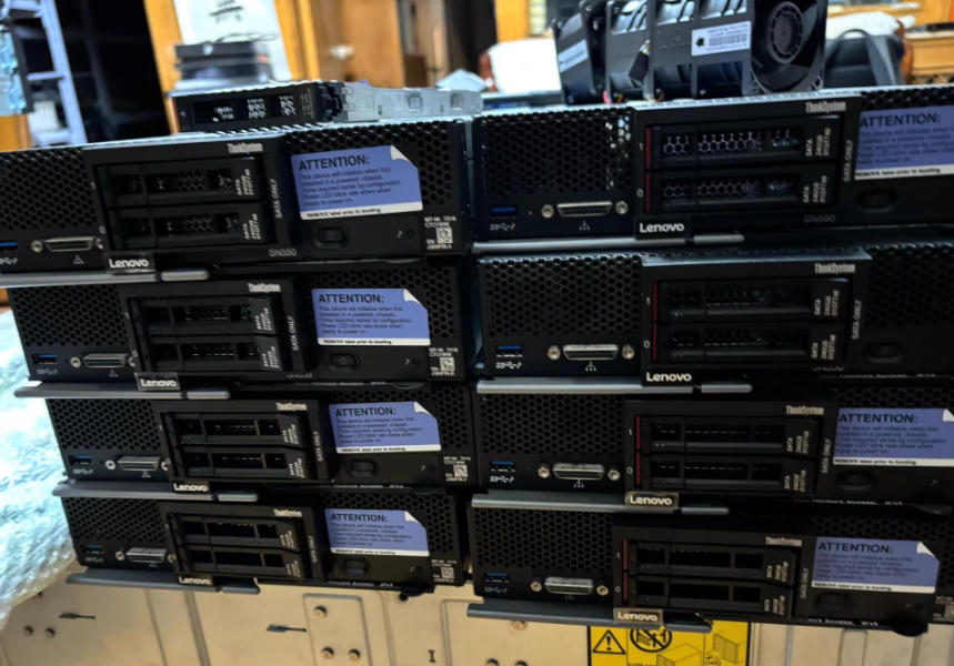 SN550 server 01KP357 – Lenovo blade available in stock, SN550 FLEX 7X16 blade server, motherboard integrates x722 10 Gigabit fiber optic network card