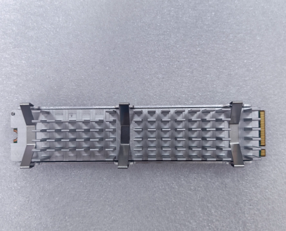 NETAPP LENOVO DM5000  X3311A NVME FLASH 1TB FAS8200 26X0 -111-03066