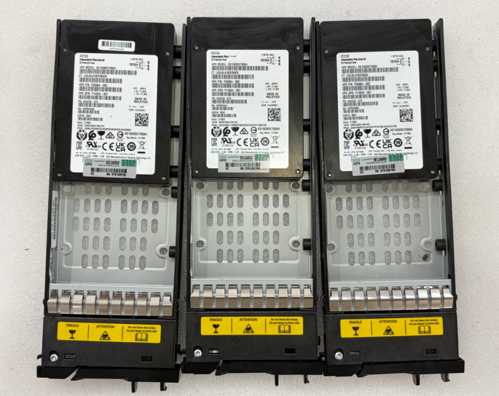 P13237‑001 R0Q47A HPE MSA 1.92TB SAS 12Gb/s RI SFF M.2 Hot‑Swap SSD for MSA2060 MSA2062 Storage Array