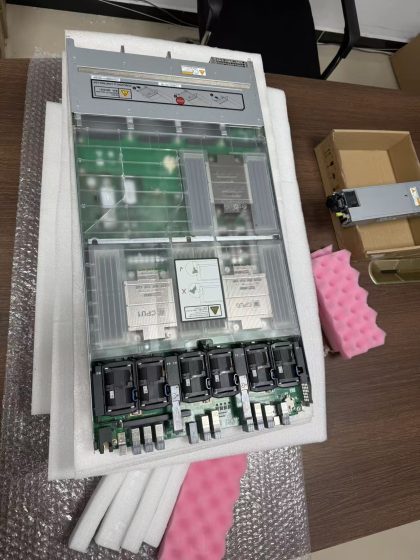 Shop more OceanStor Dorado controllers and spare parts Shop more OceanStor Dorado controllers and spare parts